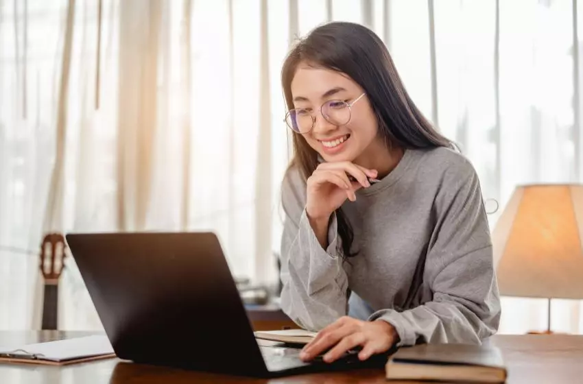 40 Kosakata Bahasa Inggris Kalau Mau Kerja Remote - Kampung Inggris